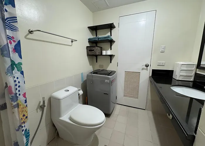 Apartment Zinnia North Tower 3202